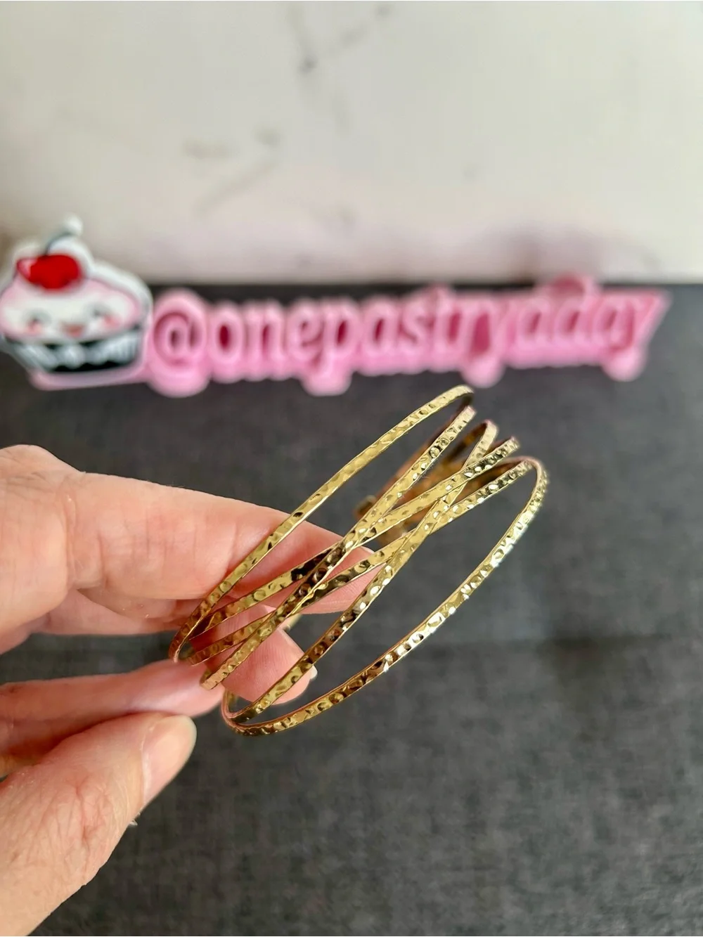 Hammered, Abstract Multi-Strand Static Cuff Fashion Bracelet, Gold
